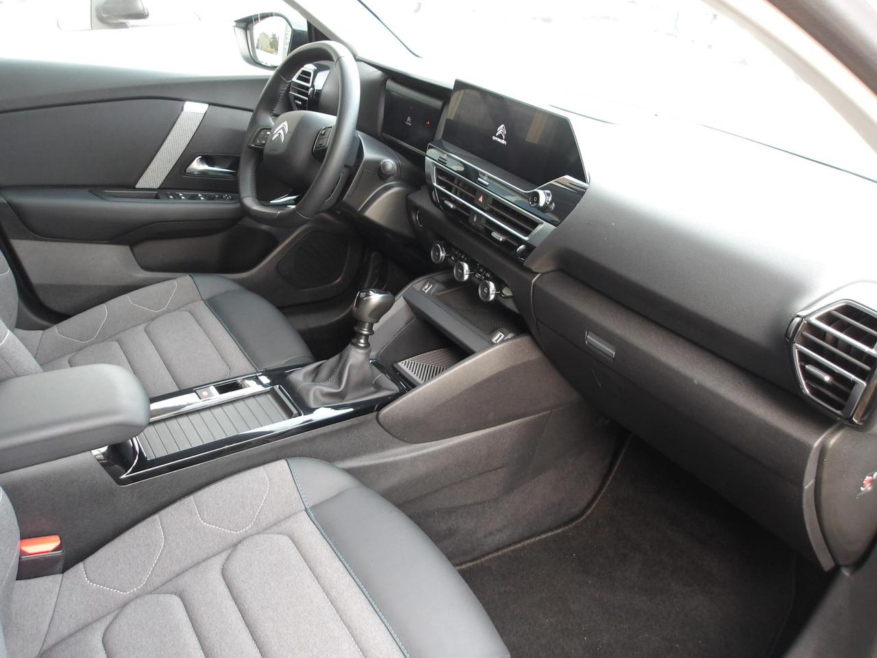 Citroen C4 1.2 puretech Plus 130cv