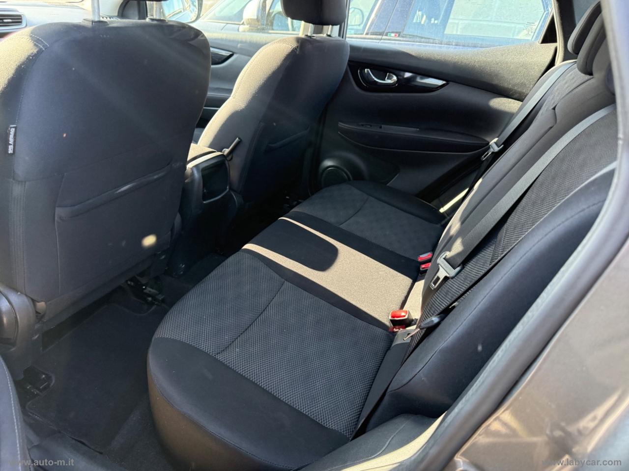 NISSAN Qashqai 1.5 dCi Acenta