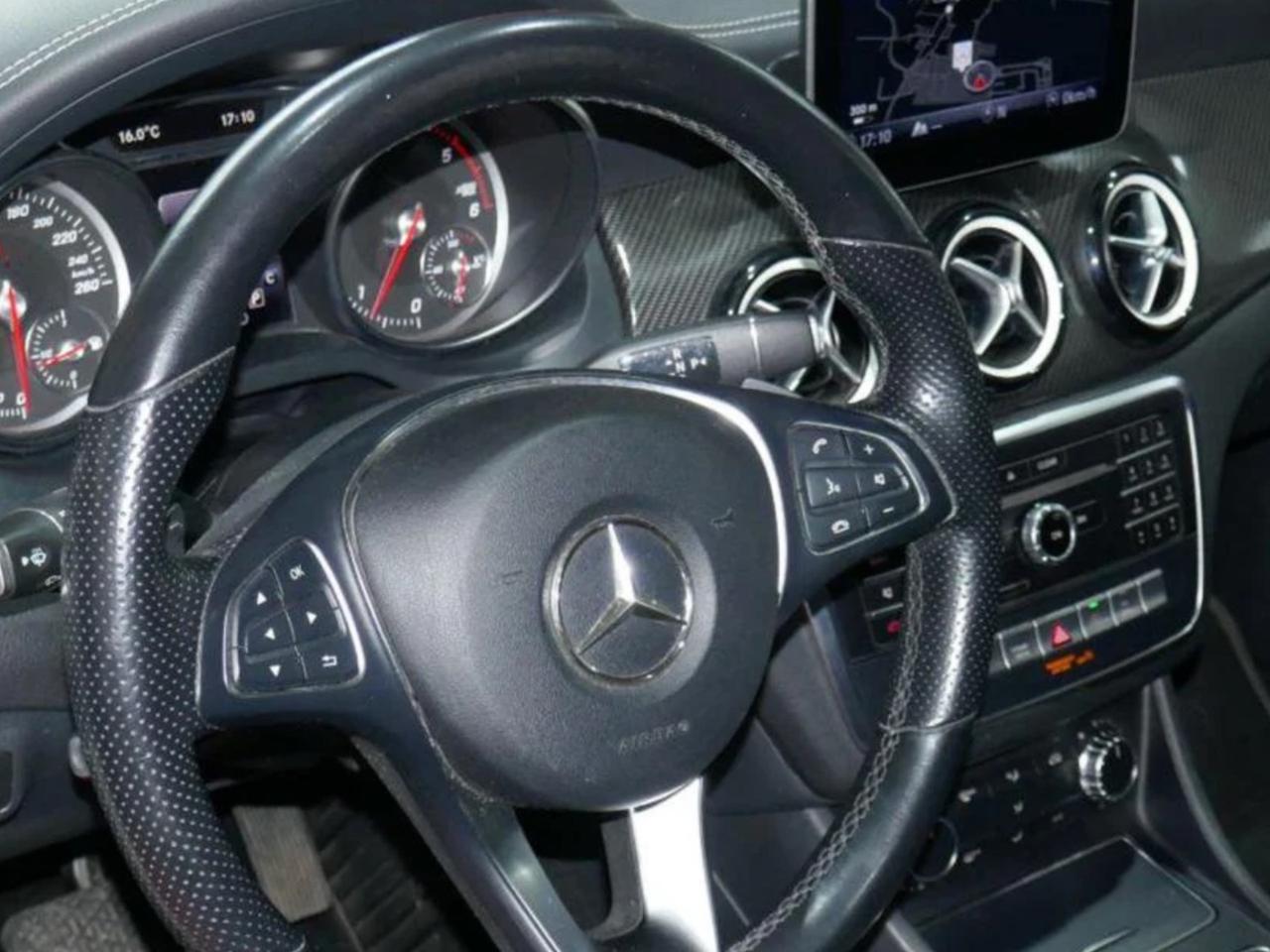 MERCEDES-BENZ CLA 200 D SW 4 MATIC AUTOMATIC NIGHT EDITION PERFETTA