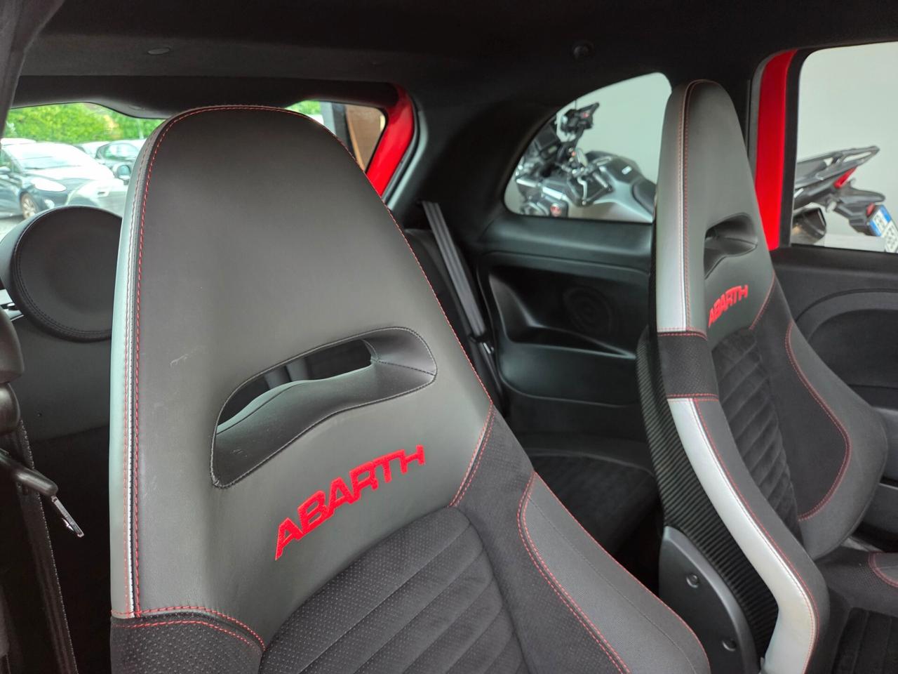 Abarth 595 1.4 Turbo T-Jet 180 CV Competizione