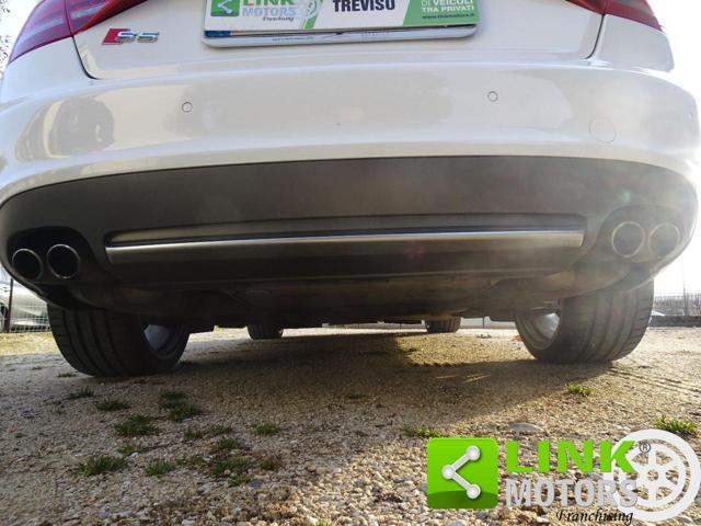 AUDI S5 4.2 V8 quattro