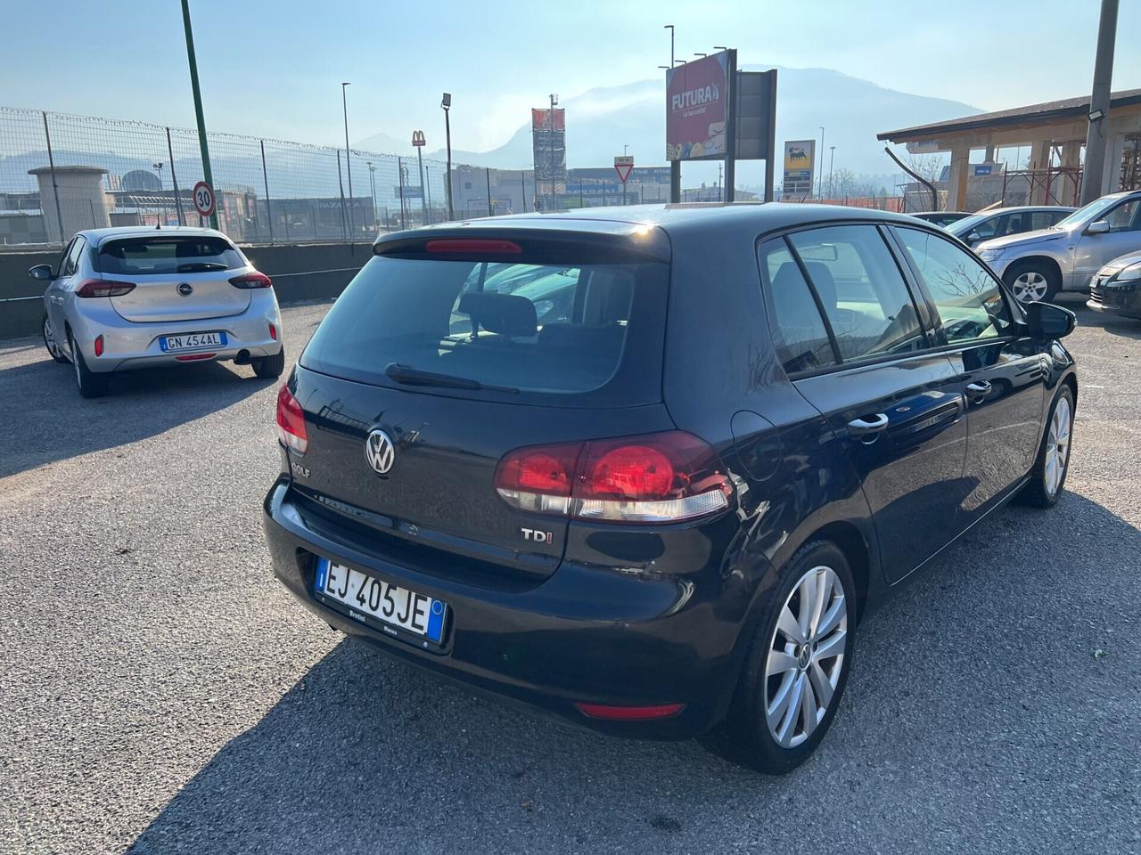 Volkswagen Golf 1.6 TDI DPF 5p. BlueMotion