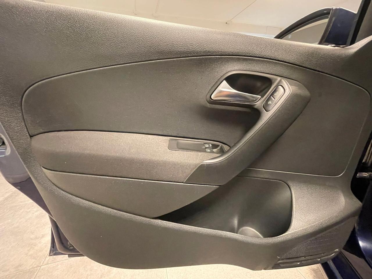 VOLKSWAGEN POLO 1.2-OK NEOPATENTATI- EURO 5B