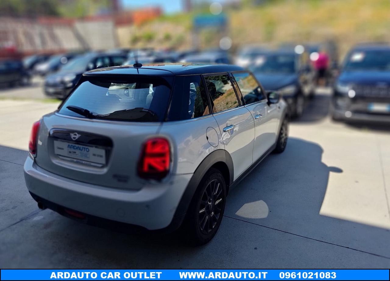 Mini Cooper 5 pt 136 cv Cambio Autom.