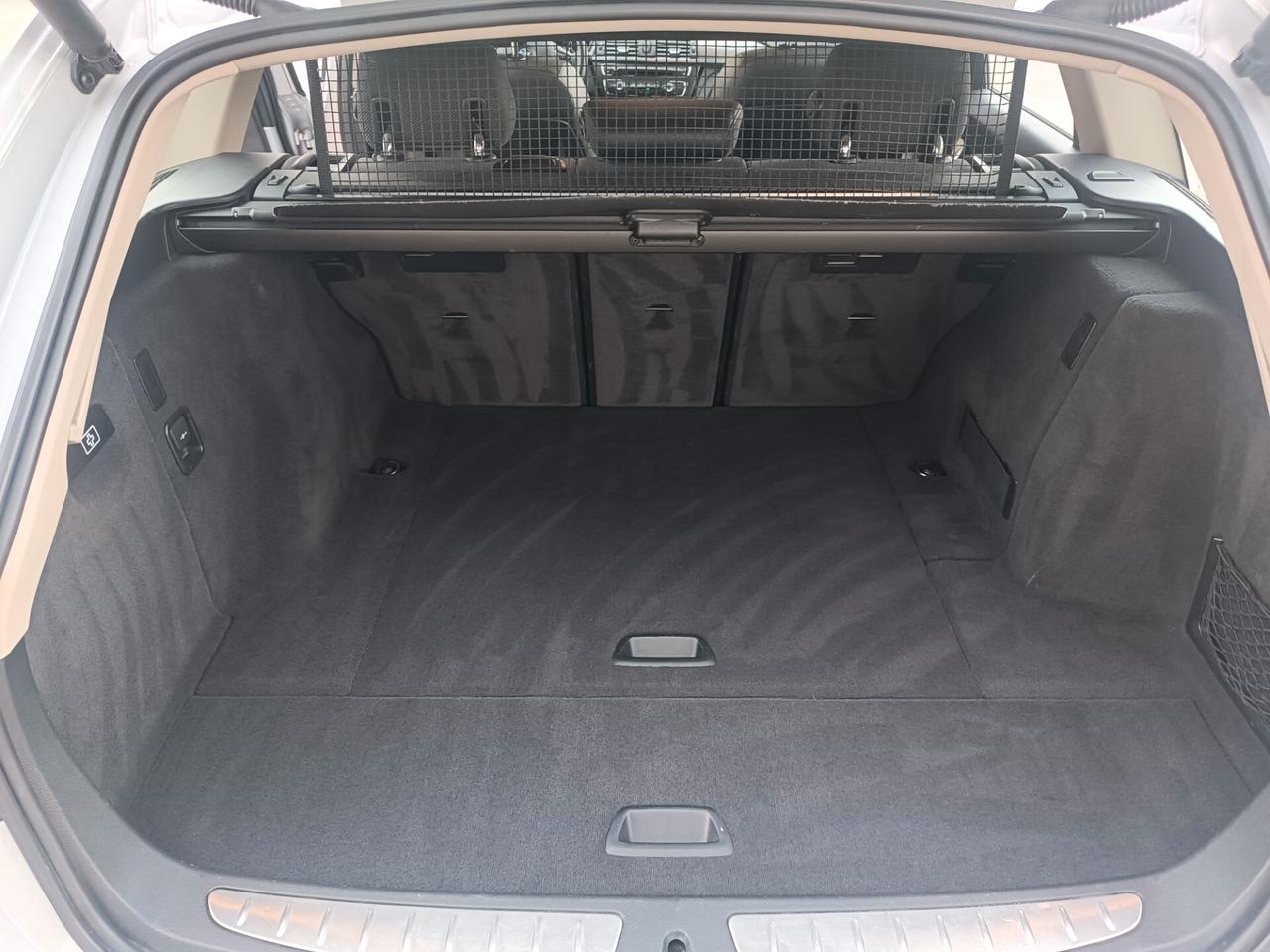 Bmw 318d xDrive Touring Modern xeno