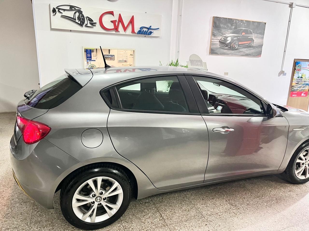 Alfa Romeo Giulietta 1.6 JTDm-2 120 CV Distinctive