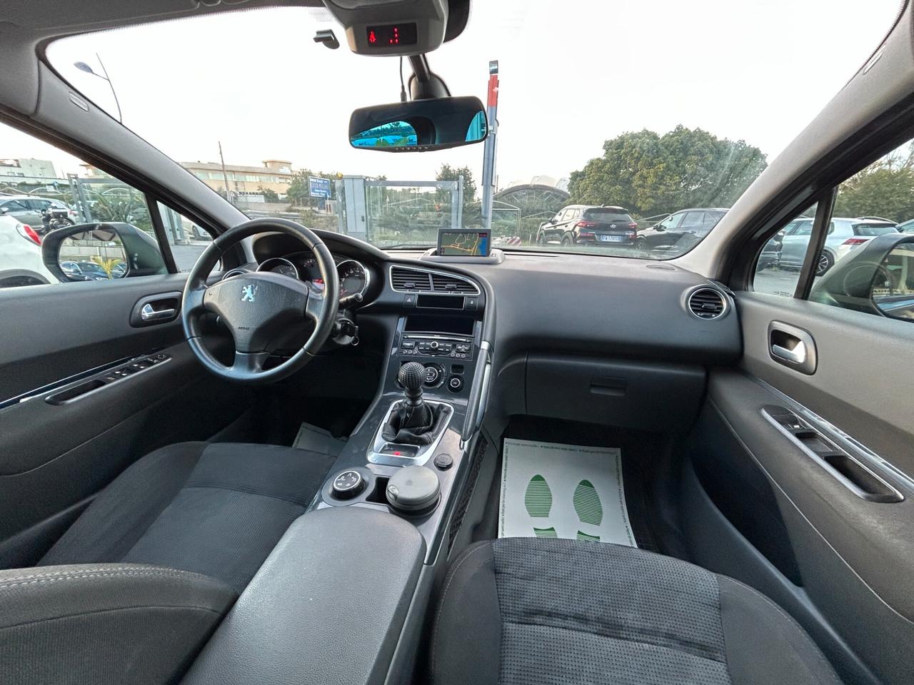 Peugeot 3008 1.6 HDi 110CV Business