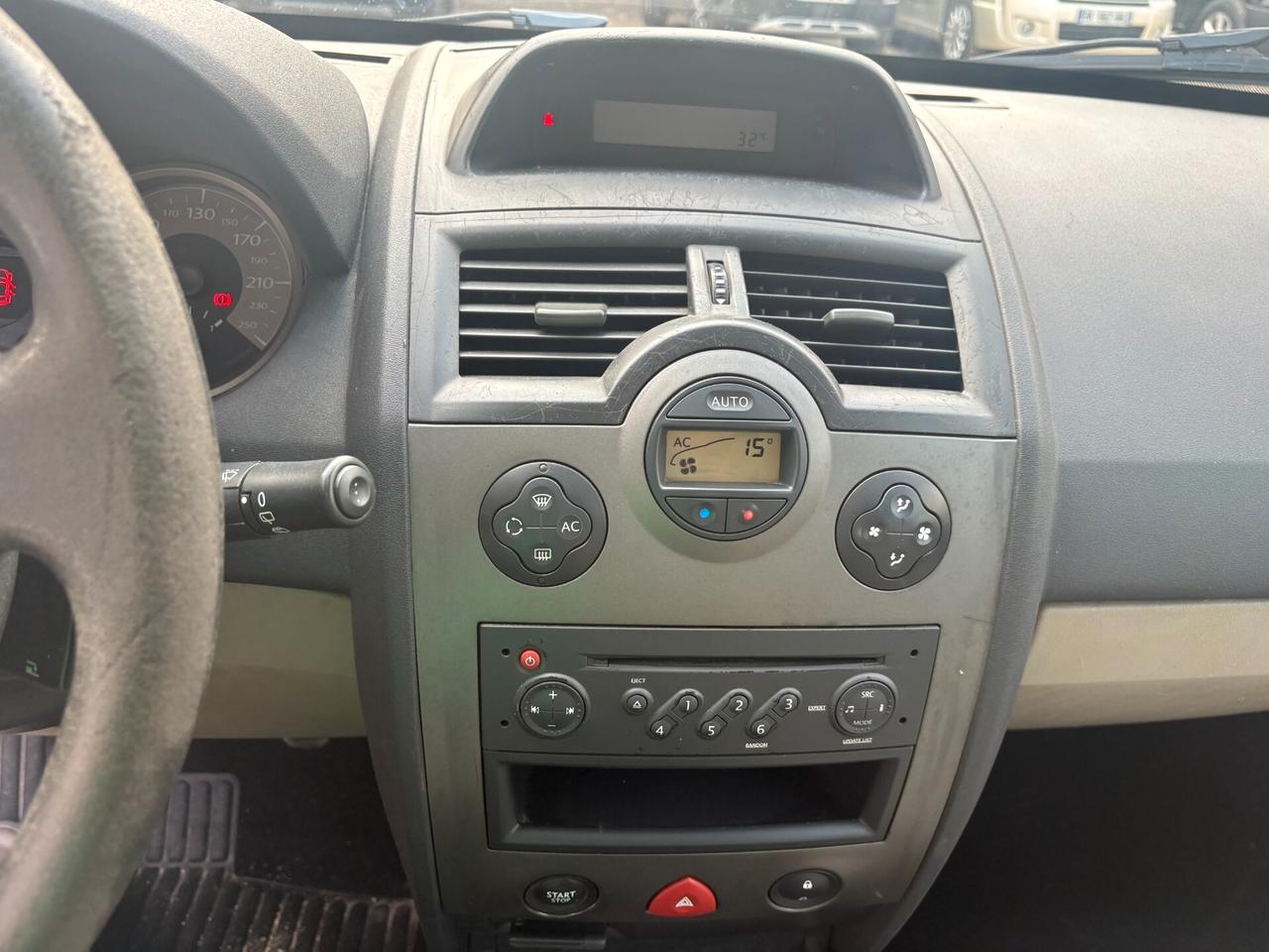 Renault Megane Mégane 1.5 dCi/85CV 5 porte Pack