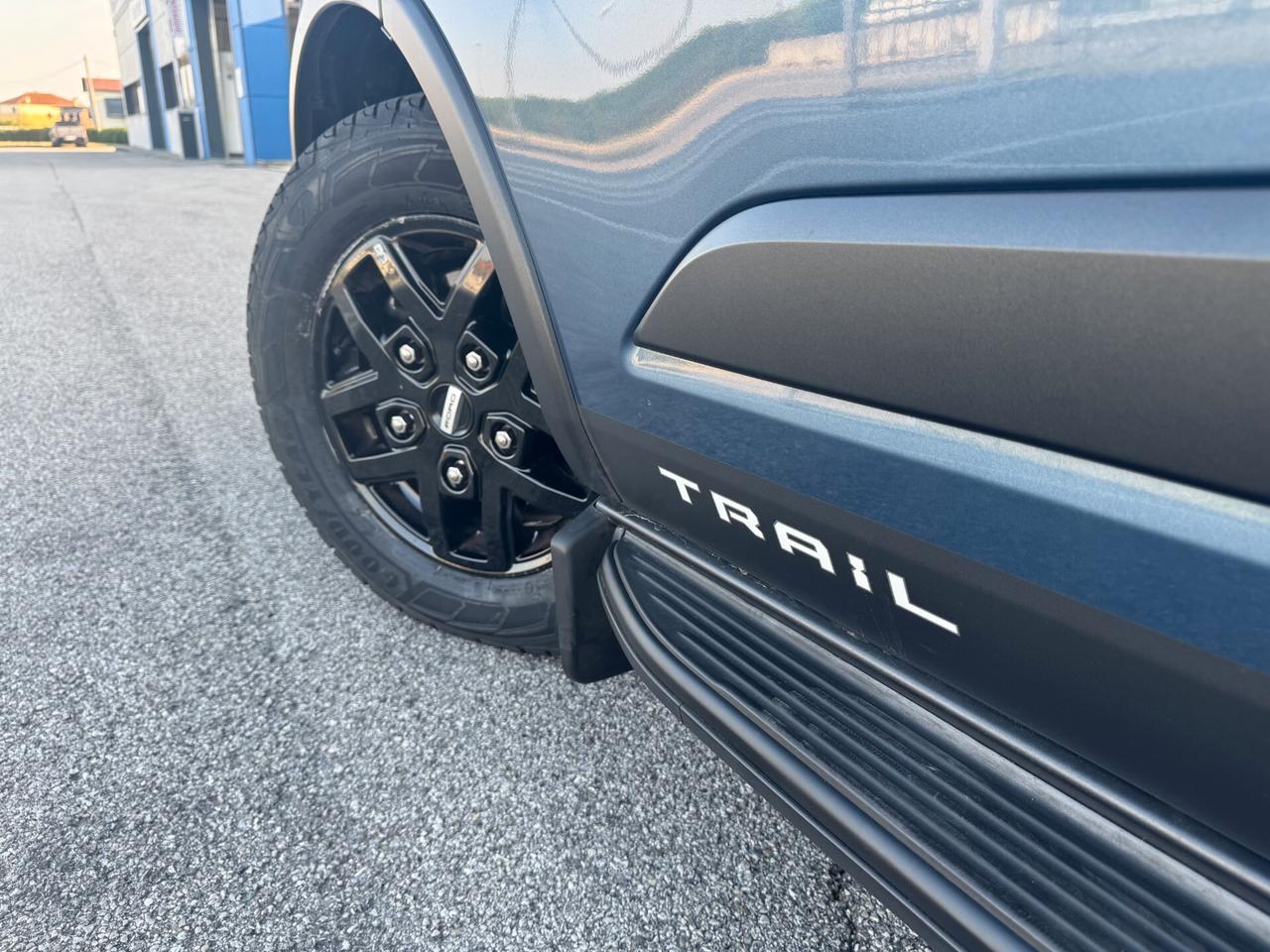 Ford Transit Custom Van Trail 340 2.0 EcoBlue 170CV Man. PC