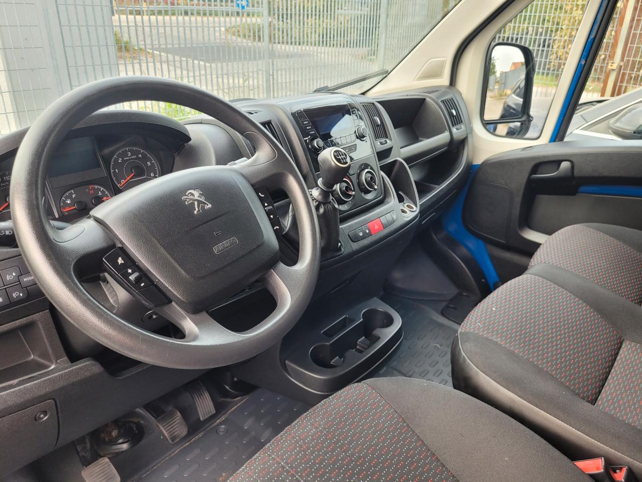 Peugeot Boxer 2.2 BlueHDi 140 S&S