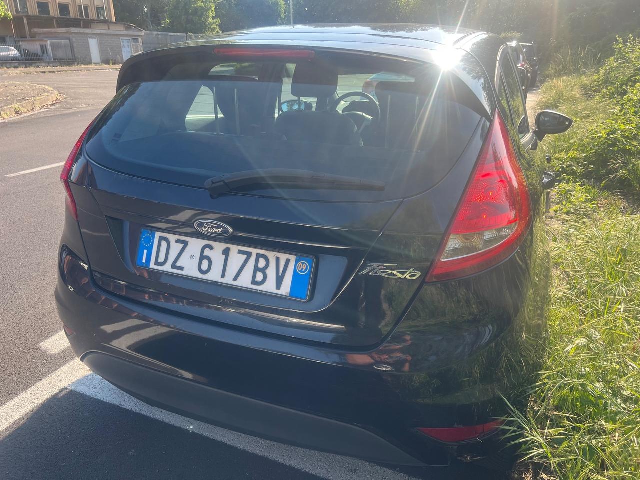 Ford Fiesta 1.4 5 porte Bz.- GPL Titanium