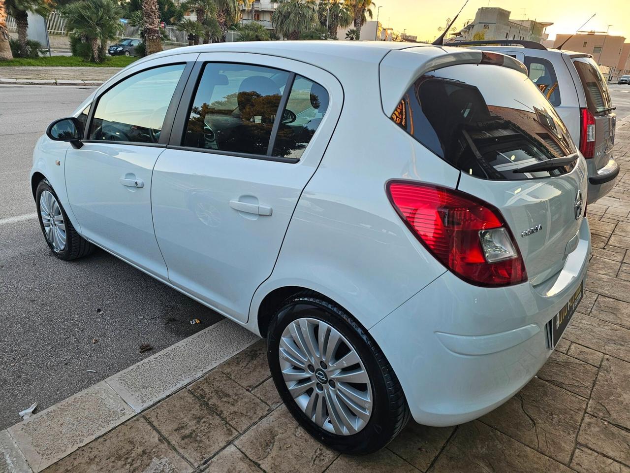 OPEL CORSA 1.2 85CV CLUB