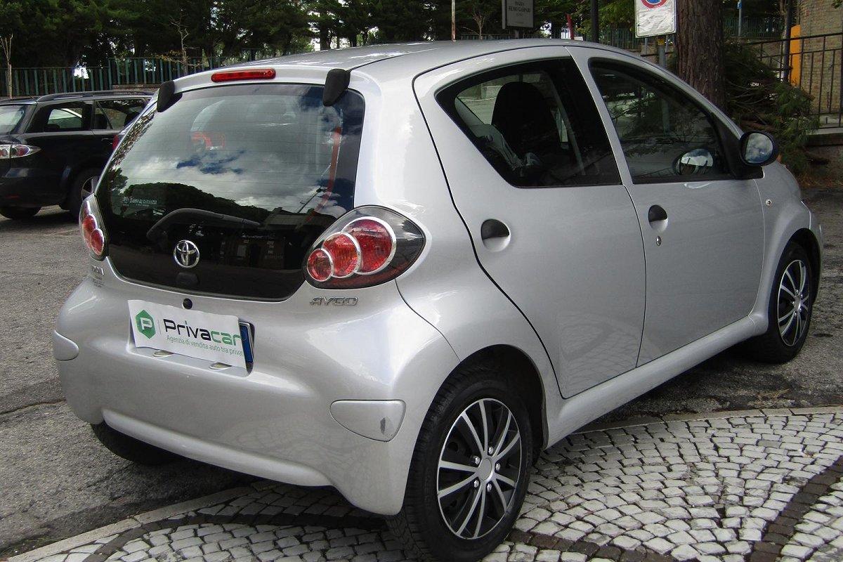TOYOTA Aygo 1.0 12V VVT-i 5 porte
