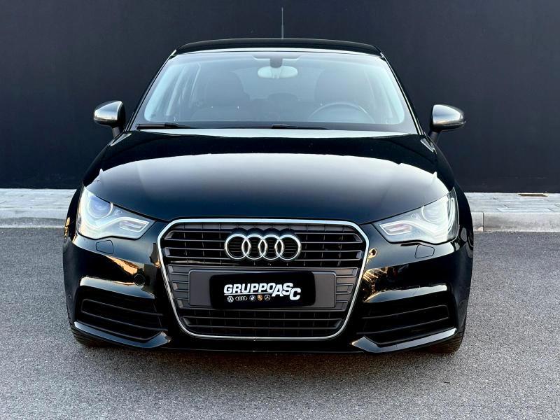 Audi A1 Sportback 1.6 tdi 105 CV Attraction ADATTA NEOPATENTATI