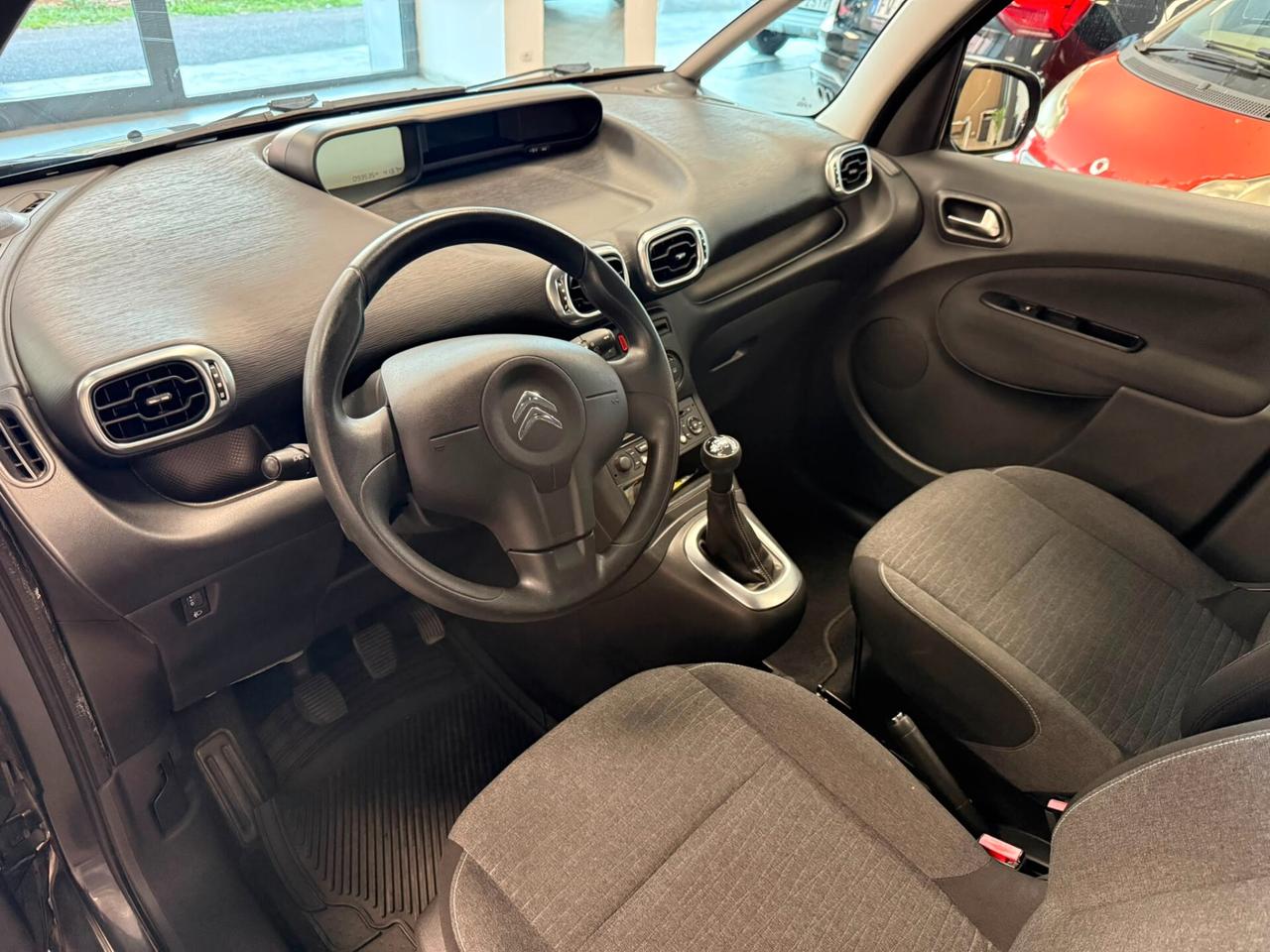 Citroen C3 Picasso BlueHDi 100 Exclusive non predispone della cinghia a bagno d'olio