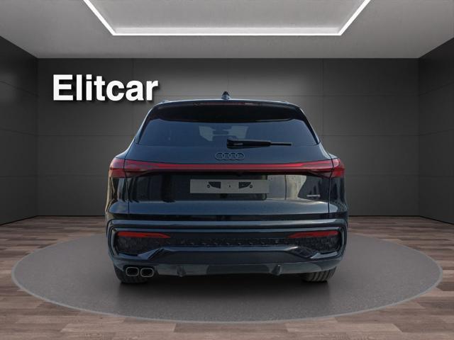 AUDI Q5 40 TDI 204 CV quattro S tronic Identity Black