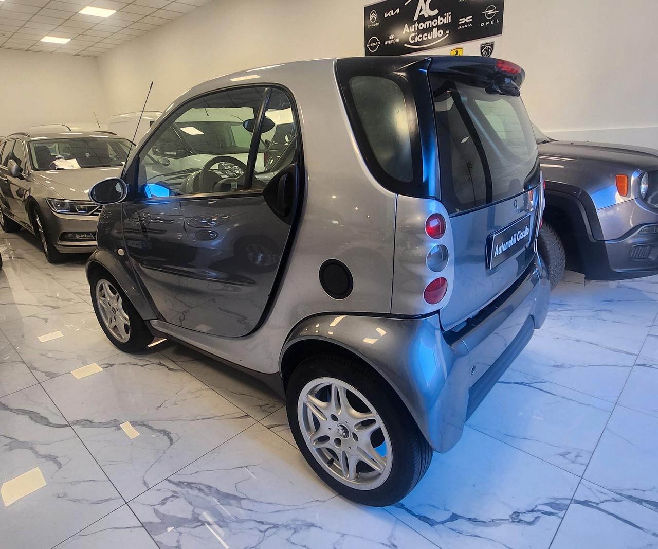 Smart Smart 700 smart city-coupé pure (37 kW)