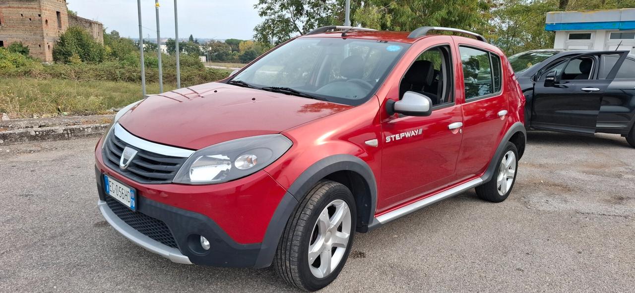 Dacia Sandero Stepway 1.6 8V GPL 85CV