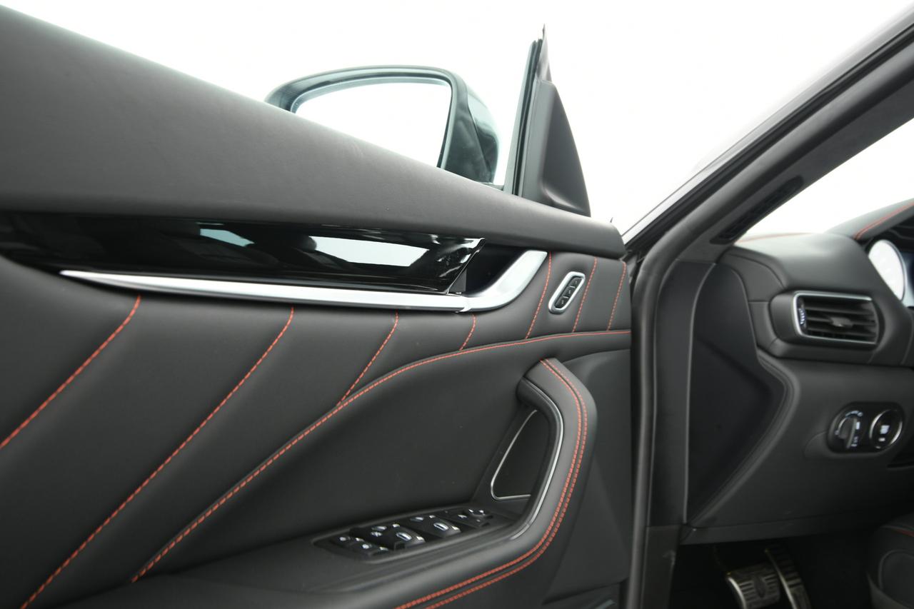 MASERATI Levante 3.0 V6 Modena 430cv auto CAMERA 360+TETTO PANO+ACC