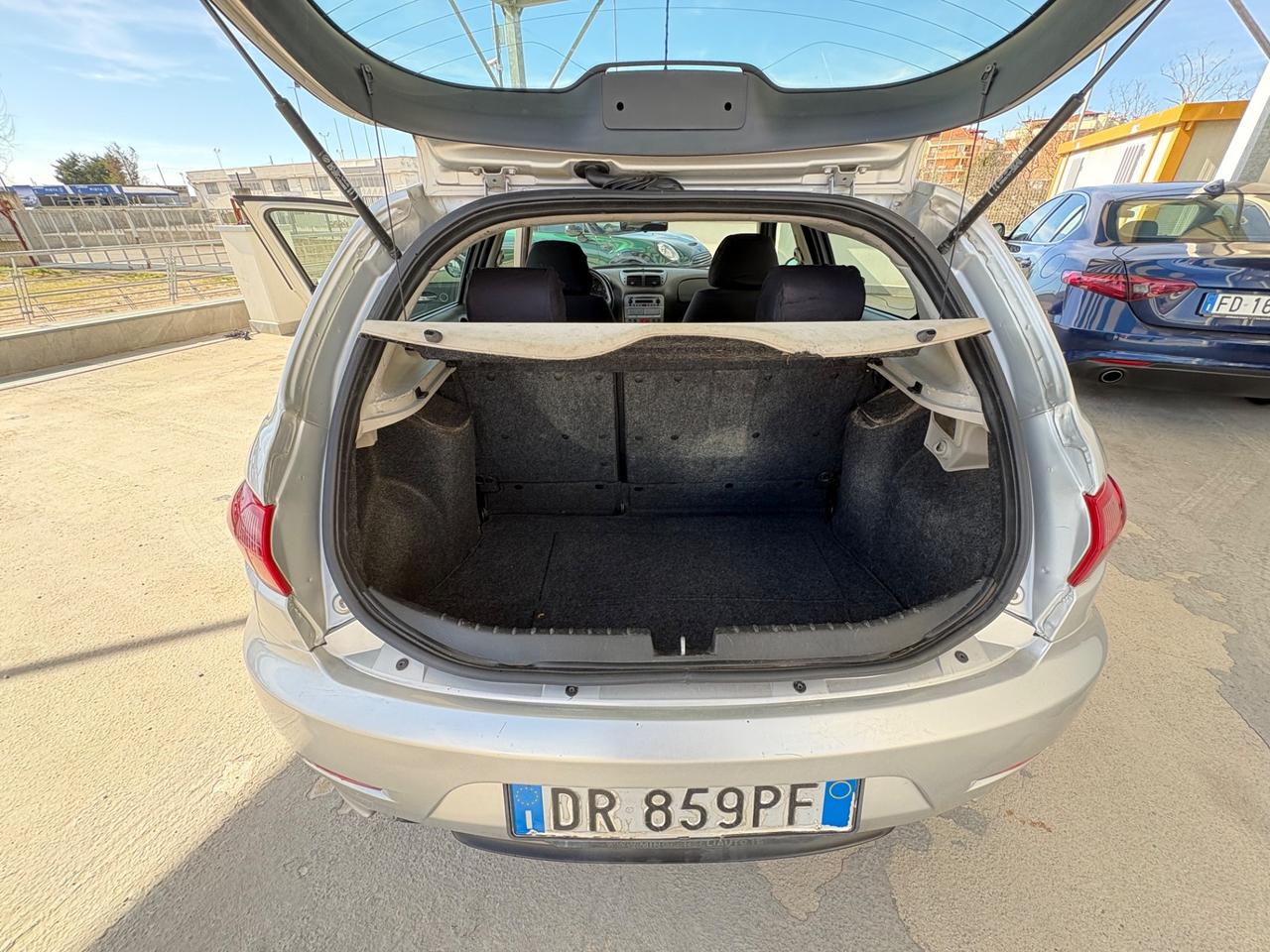 Alfa Romeo 147 1.9 JTD (120) 5 porte Exclusive