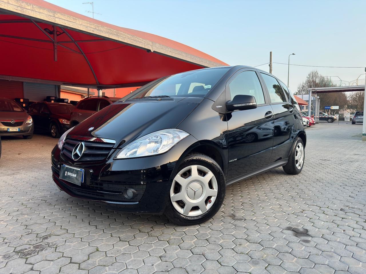 Mercedes-benz A 160 BlueEFFICIENCY ADATTA NEOPATENTATI