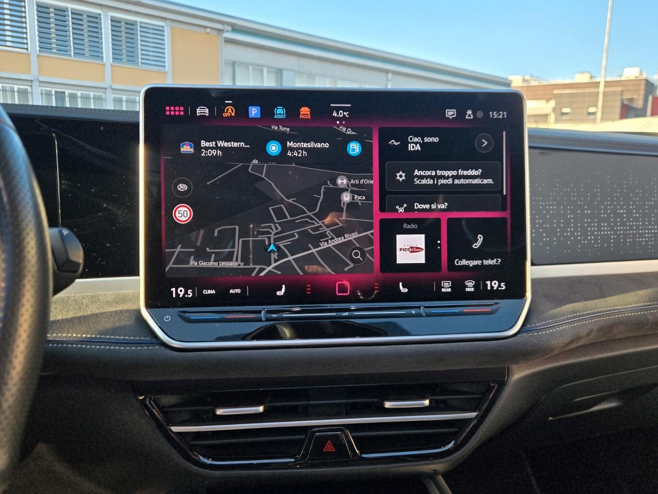 Volkswagen Passat 2.0 TDI 150 CV SCR DSG R-Line