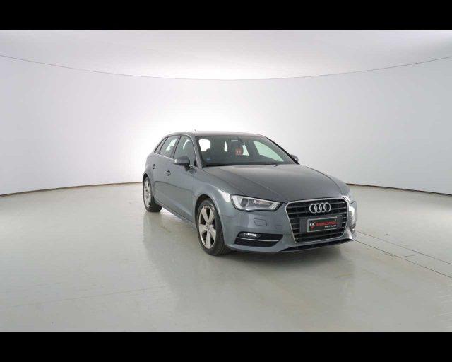 AUDI A3 SPB 1.6 TDI clean diesel Ambition