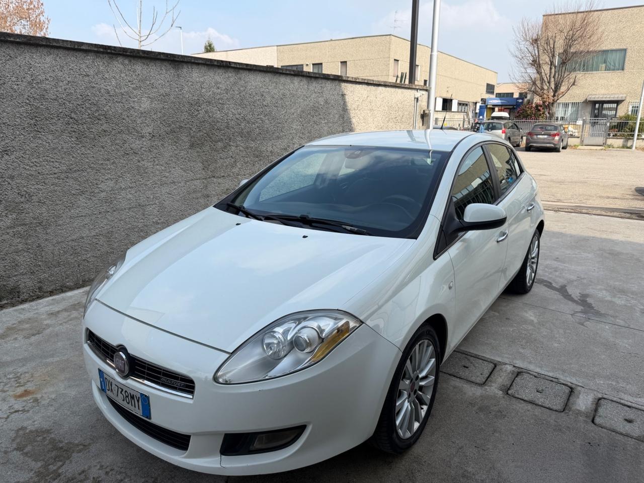 FIAT BRAVO 1.6MJT EURO5 120CV NEOPATENTATI