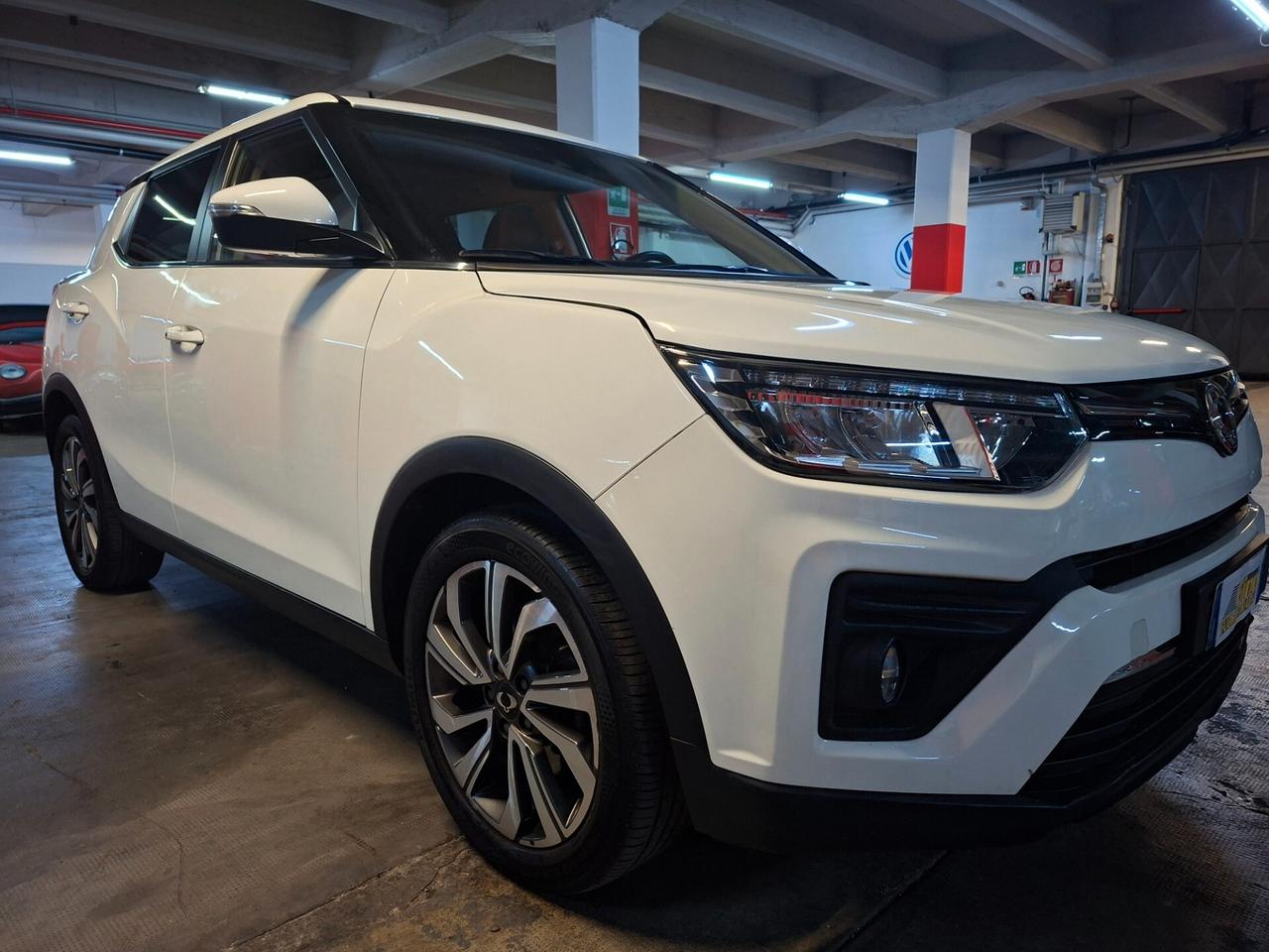 Ssangyong Tivoli 1.5 GDI Turbo Exclusive C.LEGA 32000 KM!!!