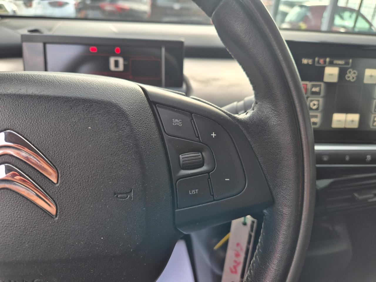 Citroen C4 Cactus BlueHDi 100 Shine