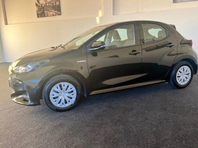 TOYOTA Yaris 1.5 Hybrid 5 porte Business