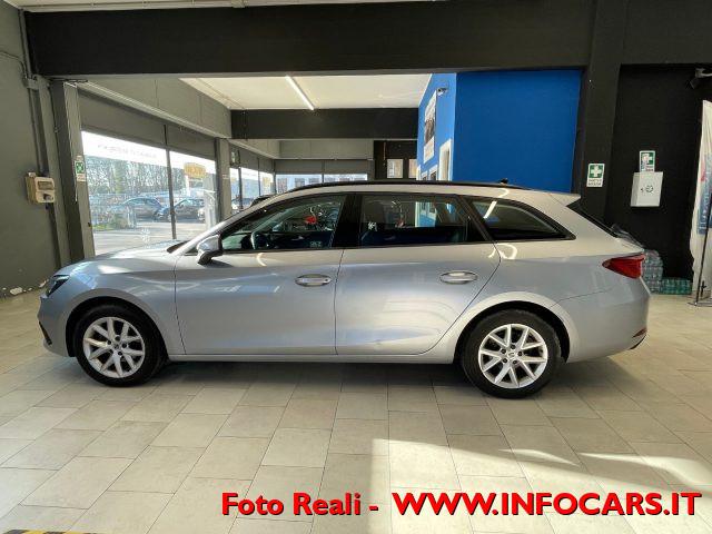 SEAT Leon Sportstourer 1.0 eTSI MHEV 110 CV DSG Style