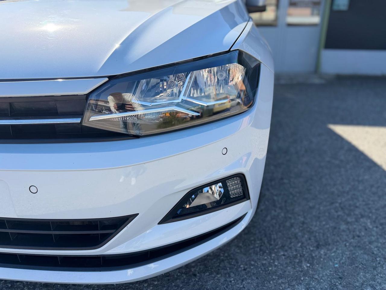 Volkswagen Polo Comfortline 1.6 TDI #10174