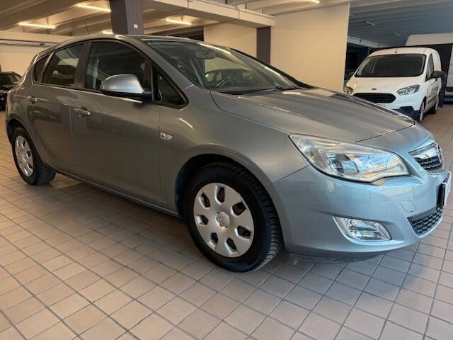 Opel Astra 1.7 CDTI 110CV 5 porte Elective