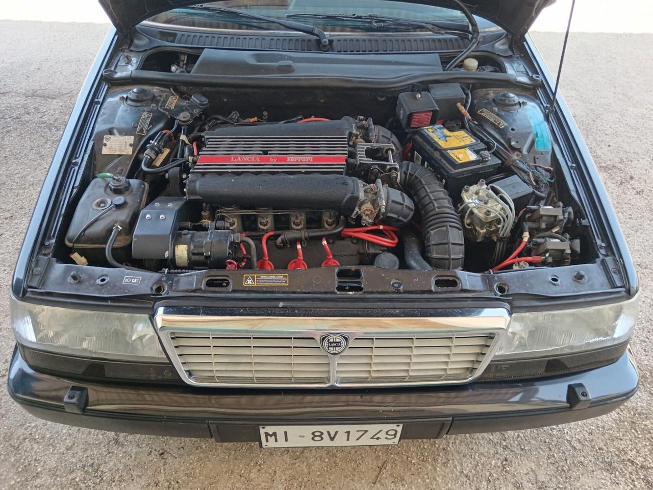 Lancia Thema 8.32 cat
