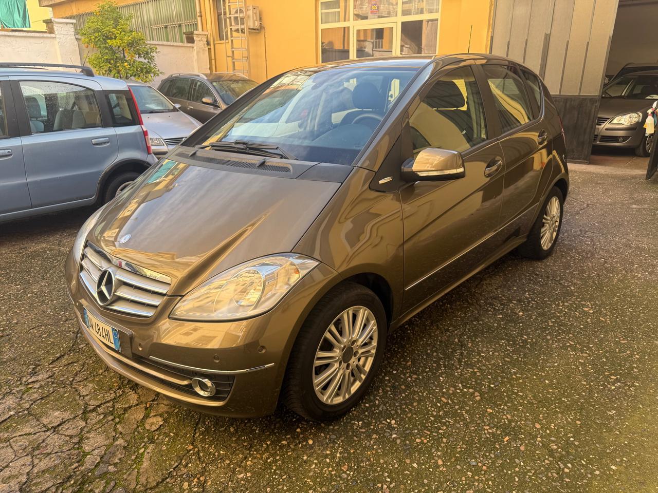 Mercedes Classe A Berlina A 180 cdi Avantgarde edition10