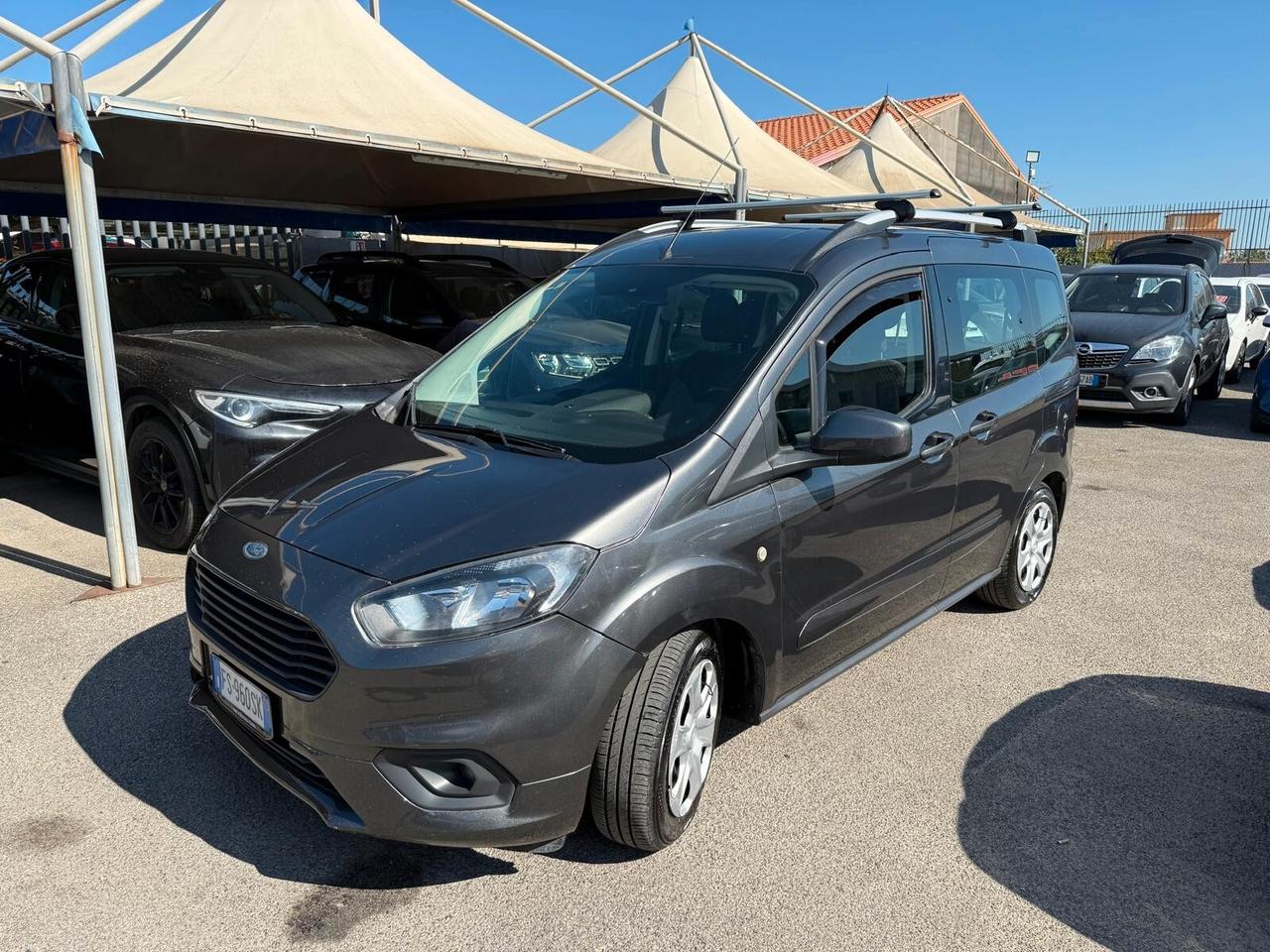 Ford Tourneo Courier 1.5 TDCI 100 CV Plus