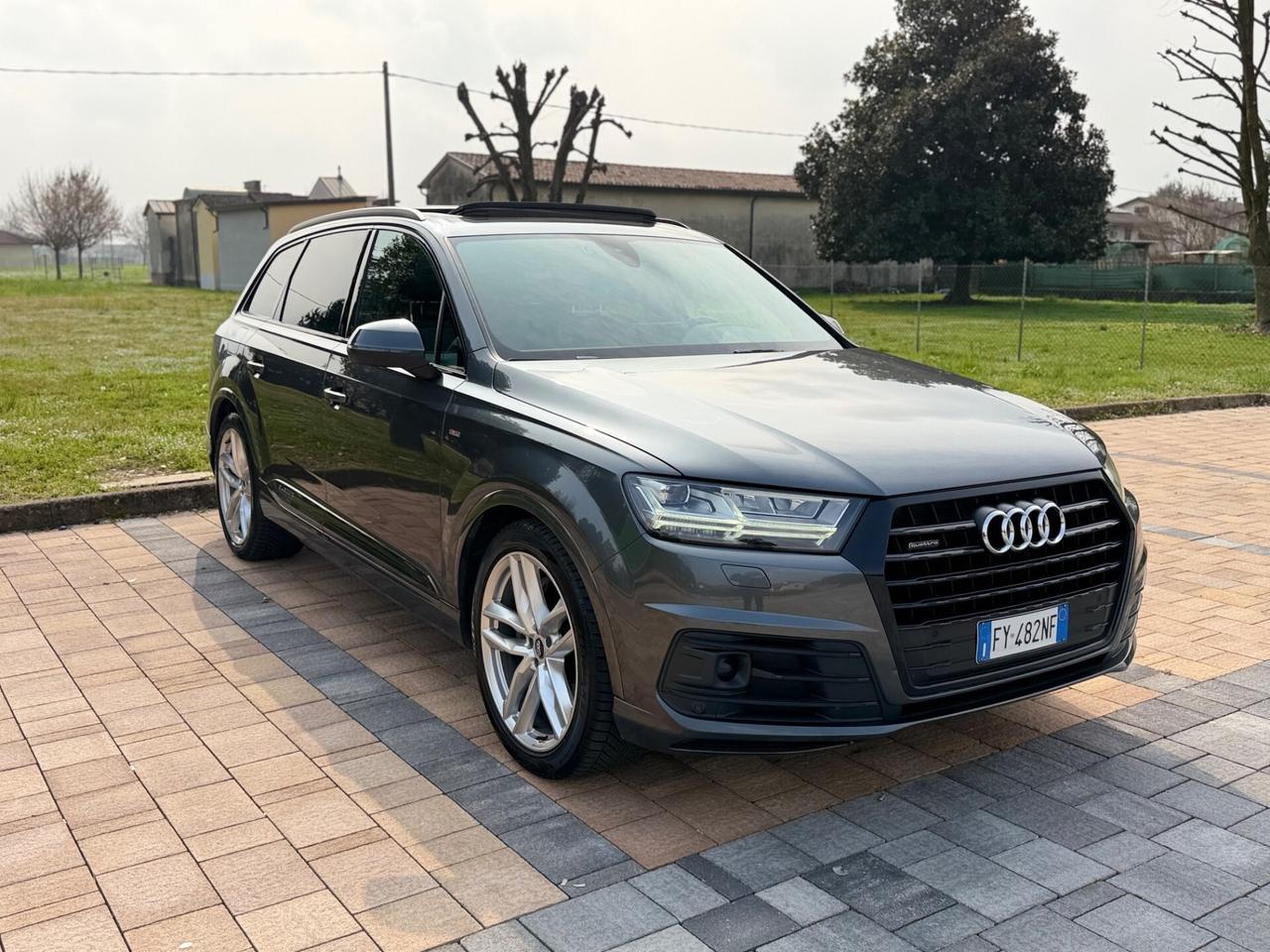 Audi Q7 50 TDI QUATTRO S LINE TETTO PANORAMICO
