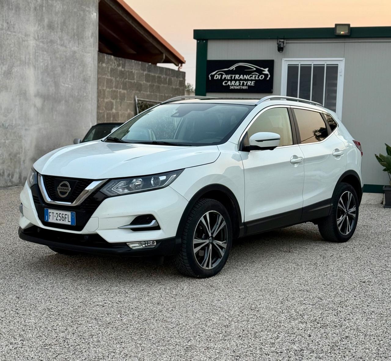 Nissan Qashqai 1.5 dCi N-Connecta