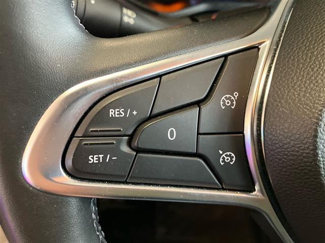 RENAULT Clio 1.6 E-Tech full hybrid Evolution 145cv