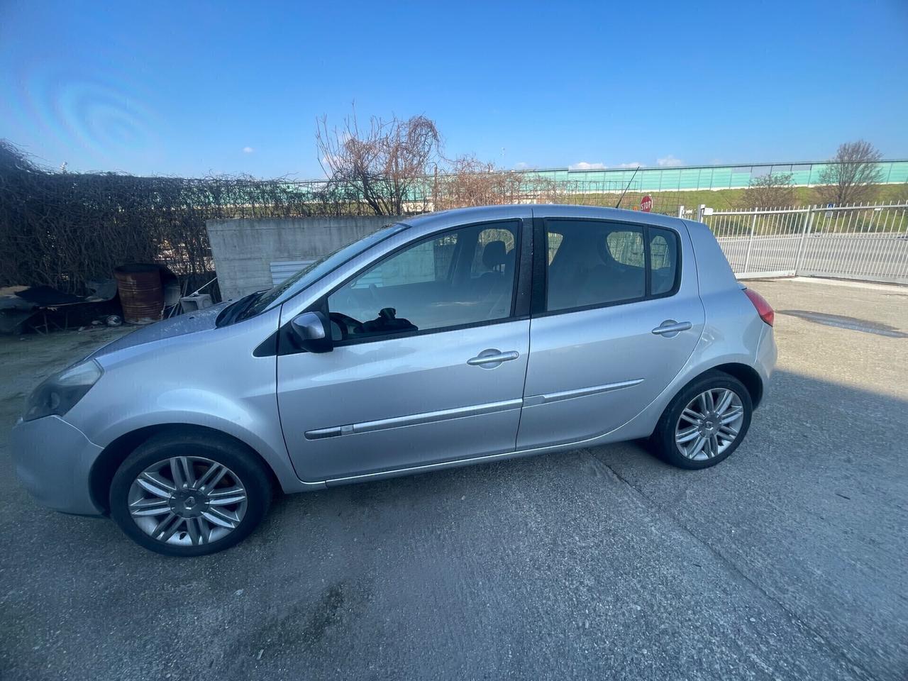 Renault Clio 1.5 dCi 75CV 5 porte Dynamique