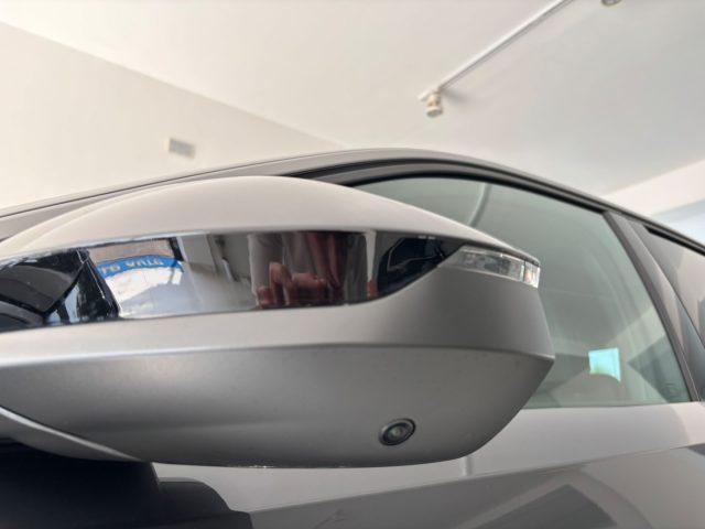 PEUGEOT 3008 Hybrid 136 e-DCS6 GT tua da ?399,00