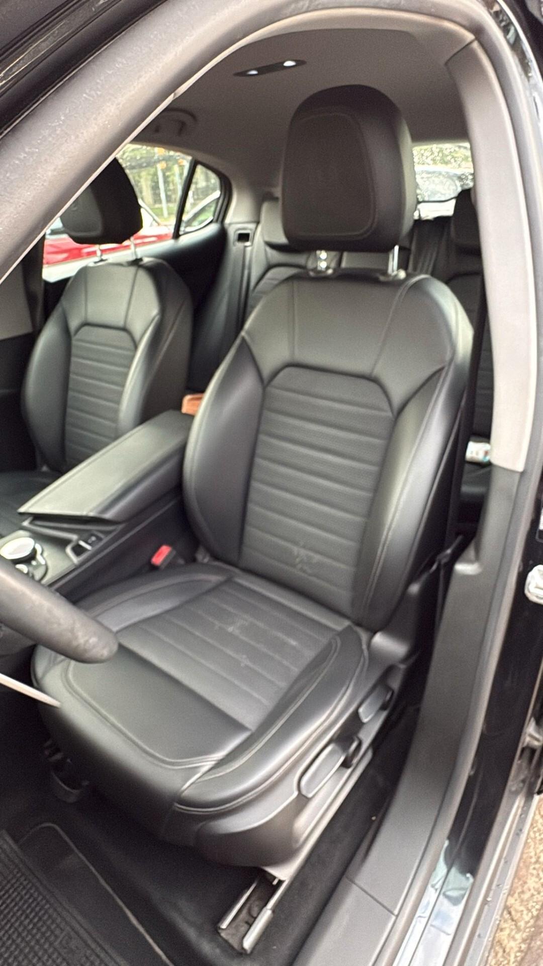 Alfa Romeo Stelvio 2.2 Turbodiesel 210 CV Q4 Super