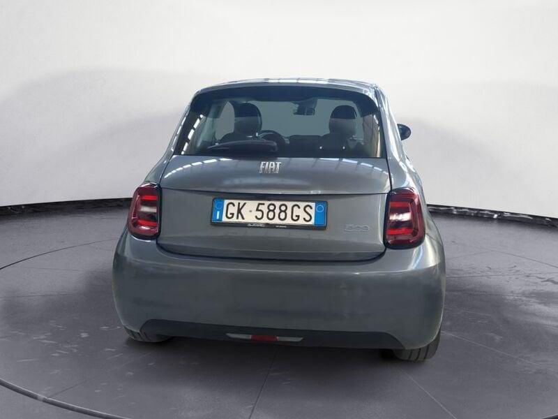 FIAT 500e 500 La Nuova 500 Serie1 La Nuova 500 - Icon Berlina