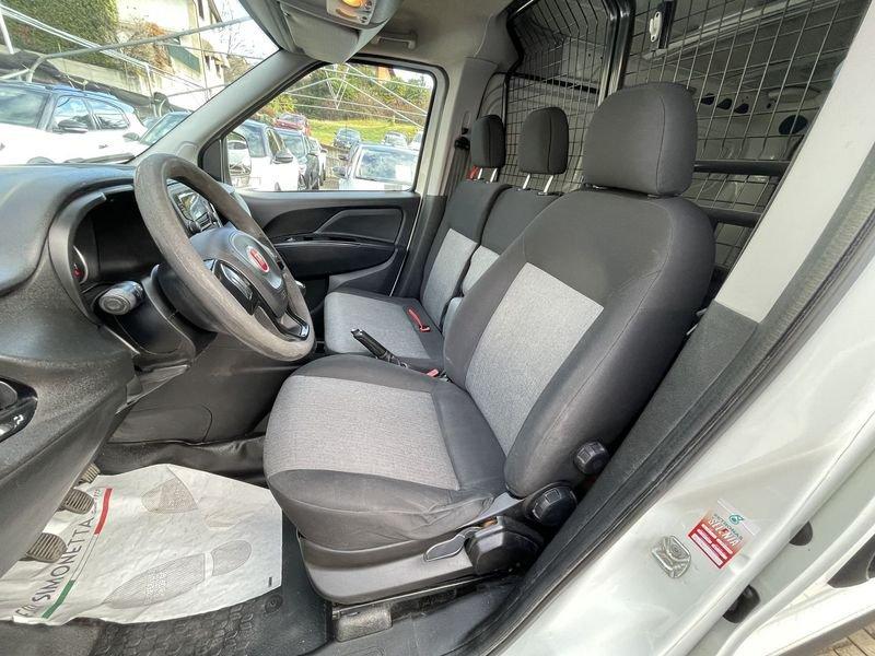 FIAT Doblò CARGO MAXI 1.6 M-jet 105CV SX 3 POSTI E6