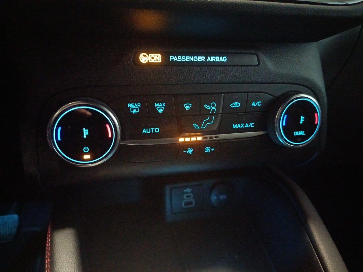 FORD Kuga 3ª serie - Kuga 1.5 EcoBlue 120 CV aut. 2WD ST-Line