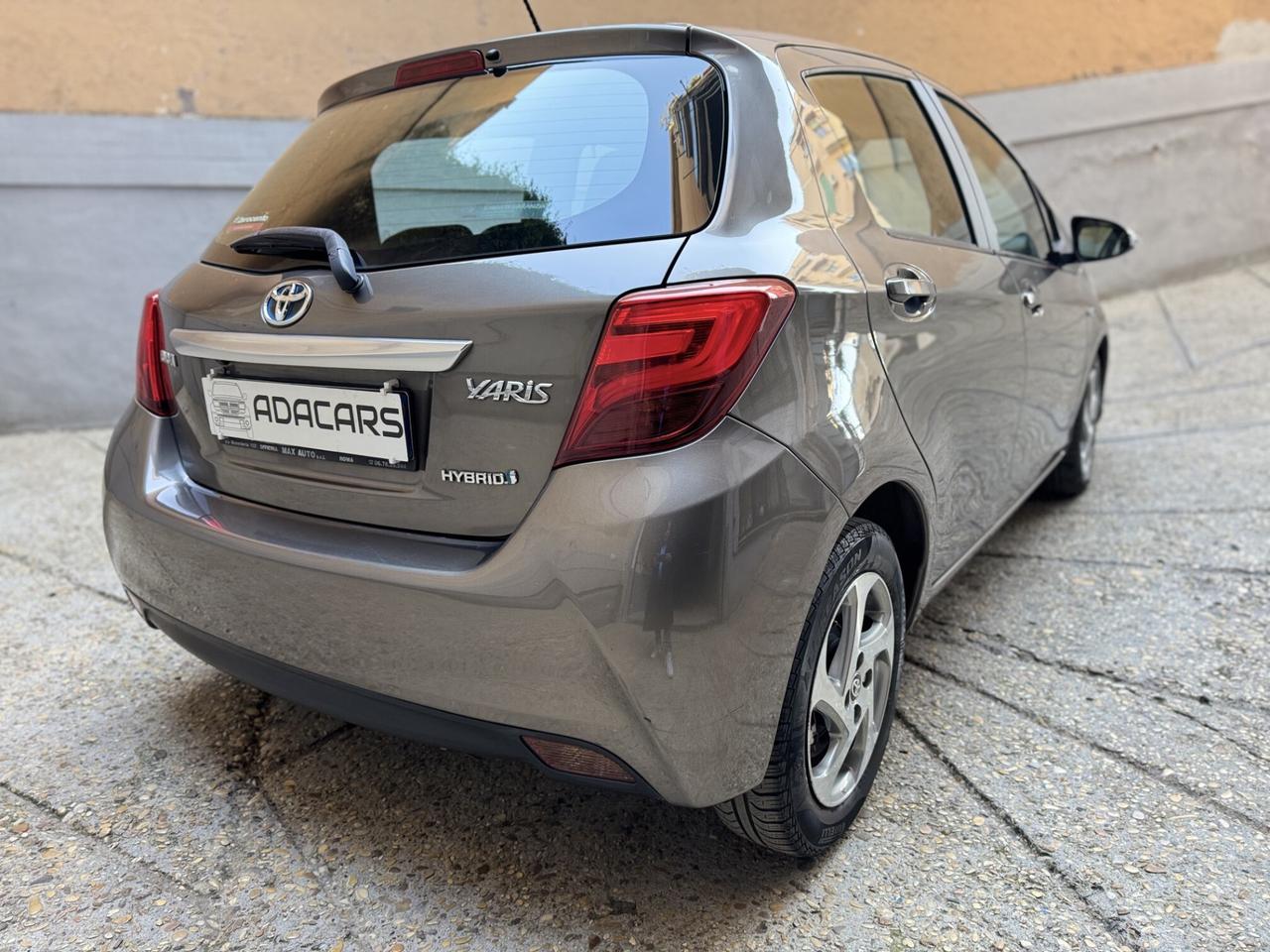 Toyota Yaris 1.5 hybrid TAGLIANDO COMPLETO