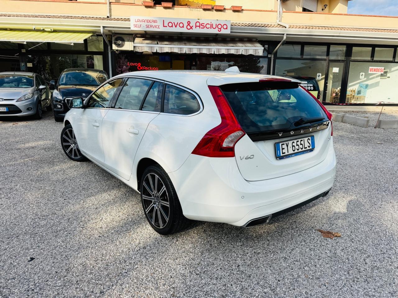 Volvo V60 D5 Geartronic Momentum 132.000km!!