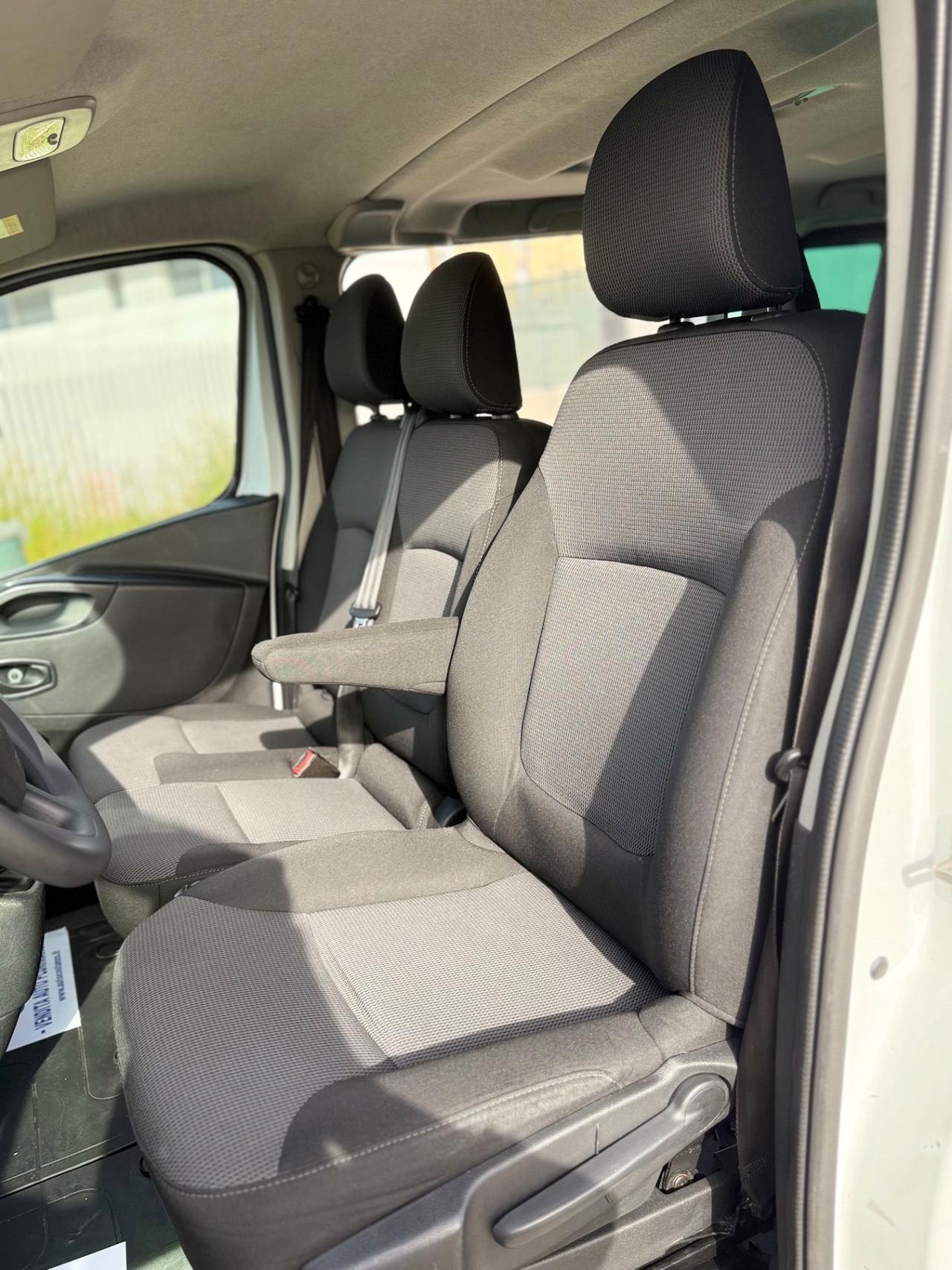 Renault Trafic 2.0 dCi 145 cv 9 Posti 11/2019