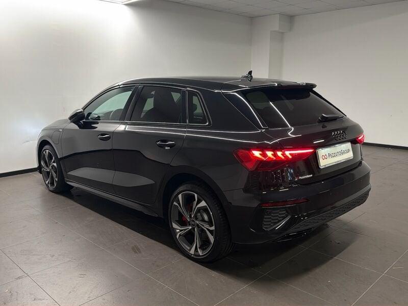 Audi A3 Audi Sportback S line edition 45 TFSI e 180(245) kW(CV) S tronic